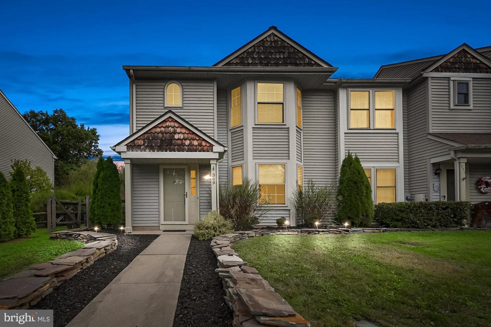 369 Kent Ln, Perkasie, PA 18944 - photo 1