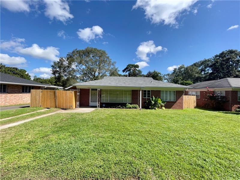 1912 Old Shell Rd, Mobile, AL 36607 - photo 1