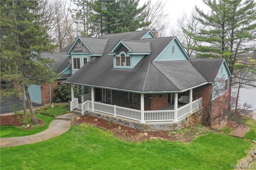 Welcome to 6650 Cranberry Lake Road!