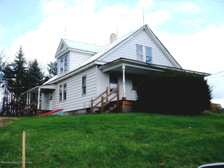 10024 Valley View Dr, Clarks Summit, PA 18411 - photo 1