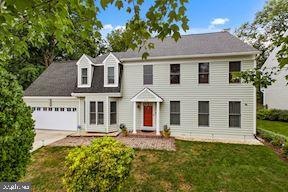 600 Glyndon St SE, Vienna, VA 22180 - photo 1