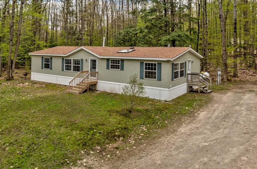 67 Sky Farm Rd, Deering, NH 03244 - photo 1