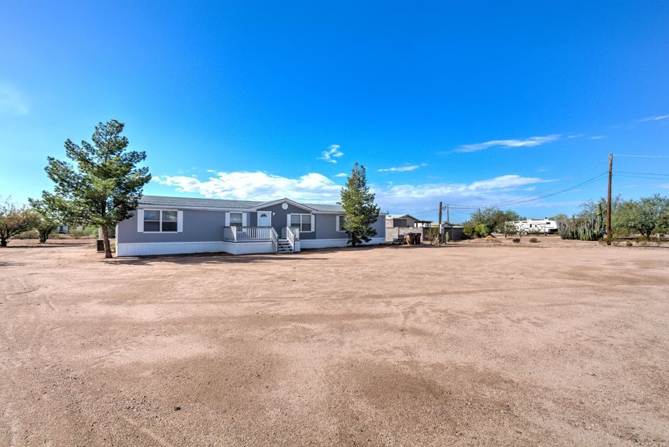 2055 E Scenic St-1