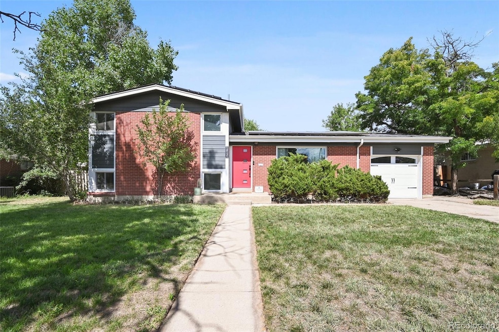 Under Contract $420,000 • Co-Listing Agent