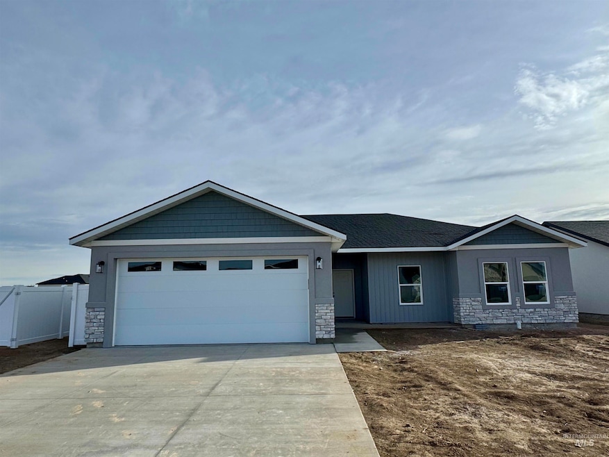 2018 Regan St, Jerome, ID 83338 - photo 1