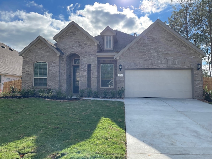17732 Misty Brook Ln, Conroe, TX 77302 - photo 1
