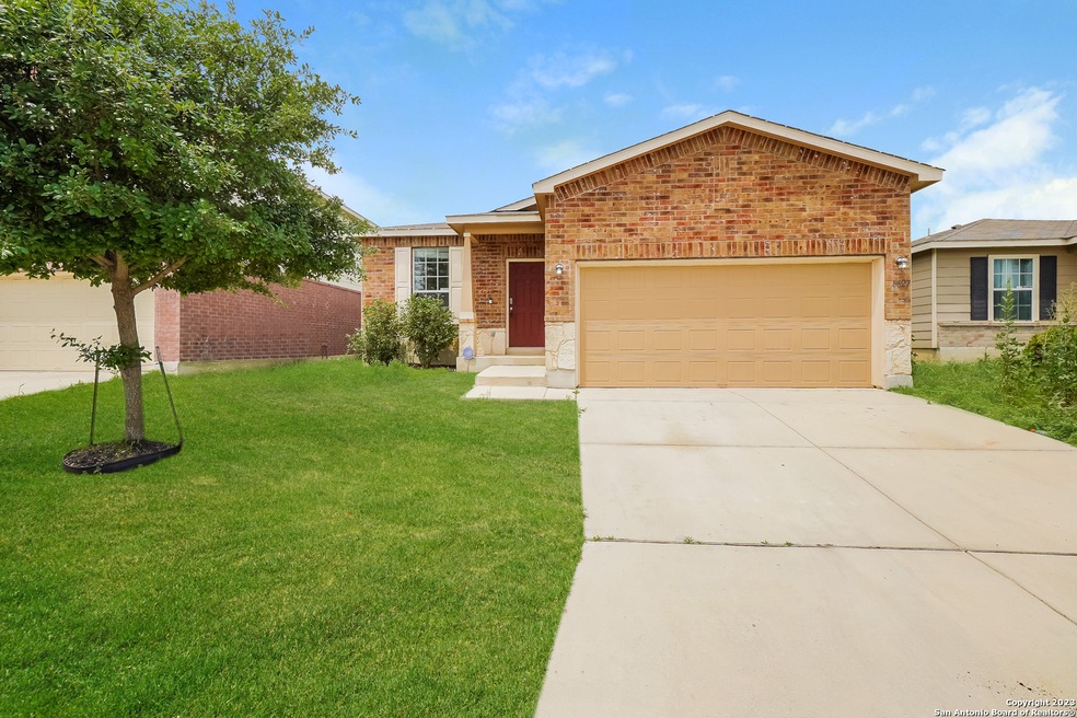 8827 Silver City, San Antonio, TX 78254 - photo 1
