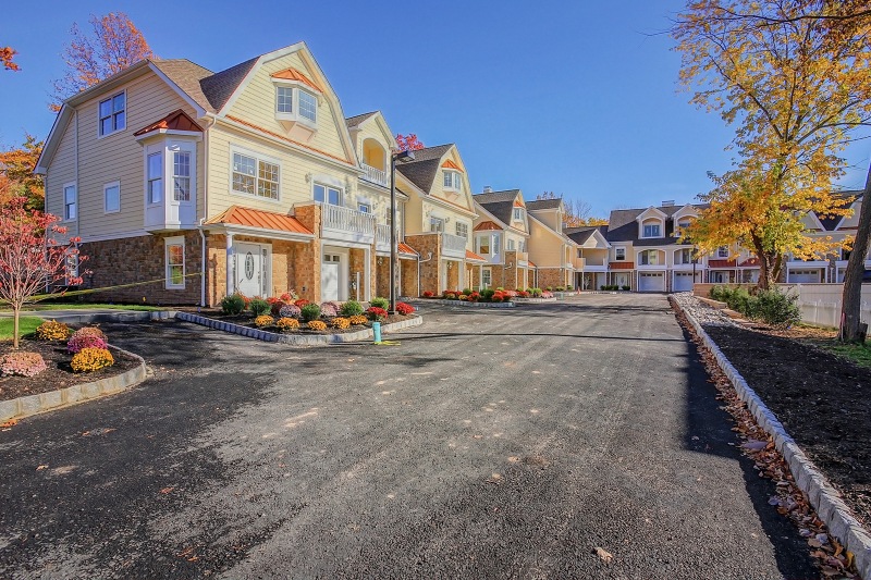 3 Riverbend Ct unit 3, New Providence, NJ 07974 - photo 1