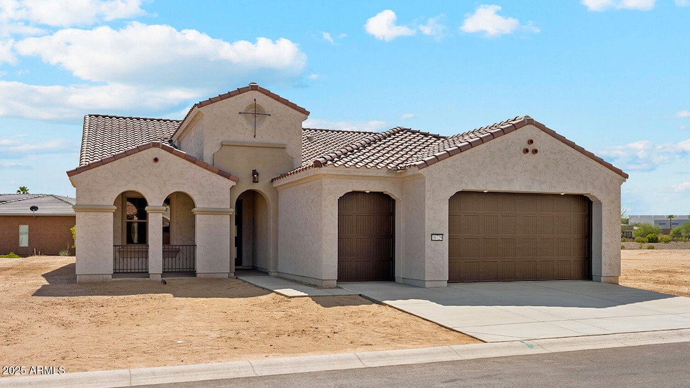 16729 W Sheila Ln, Goodyear, AZ 85395 - photo 1