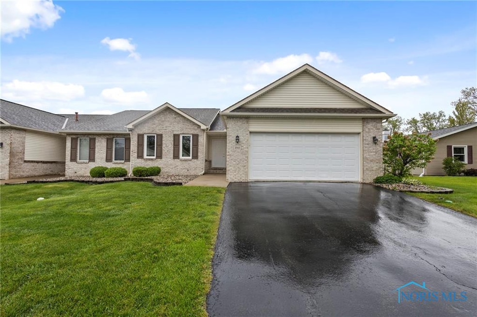 2512 Villa W unit 1A, Findlay, OH 45840 - photo 1