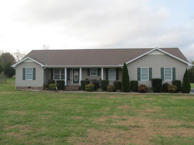 411 Meadowlark Dr, Shelbyville, TN 37160 - photo 1