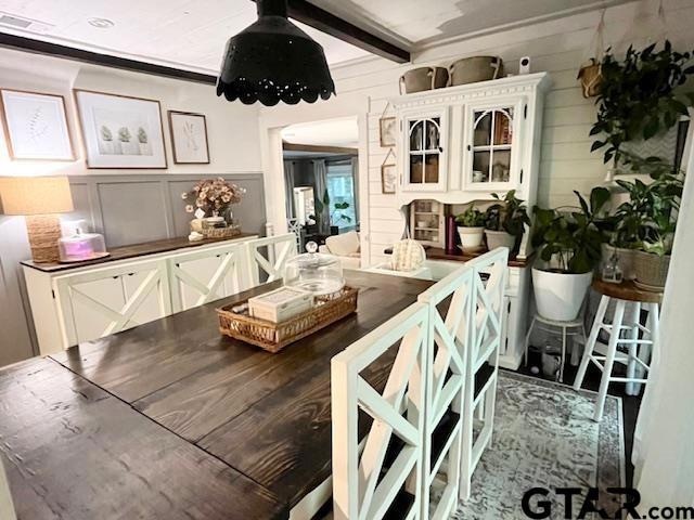 For Sale $195,000 • Co-Listing Agent