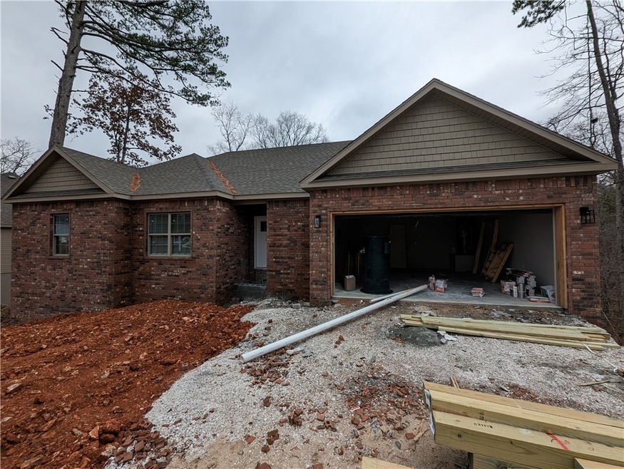 42 Radcliffe Dr, Bella Vista, AR 72714 - photo 1