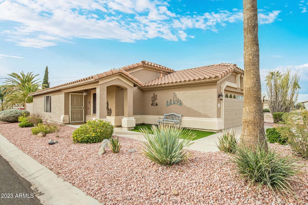 11515 W Pronghorn Ct, Surprise, AZ 85378 - photo 1