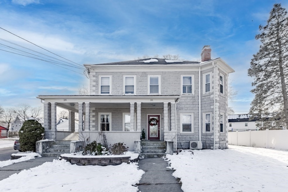 29 Middlesex St unit 1, North Chelmsford, MA 01863 - photo 1