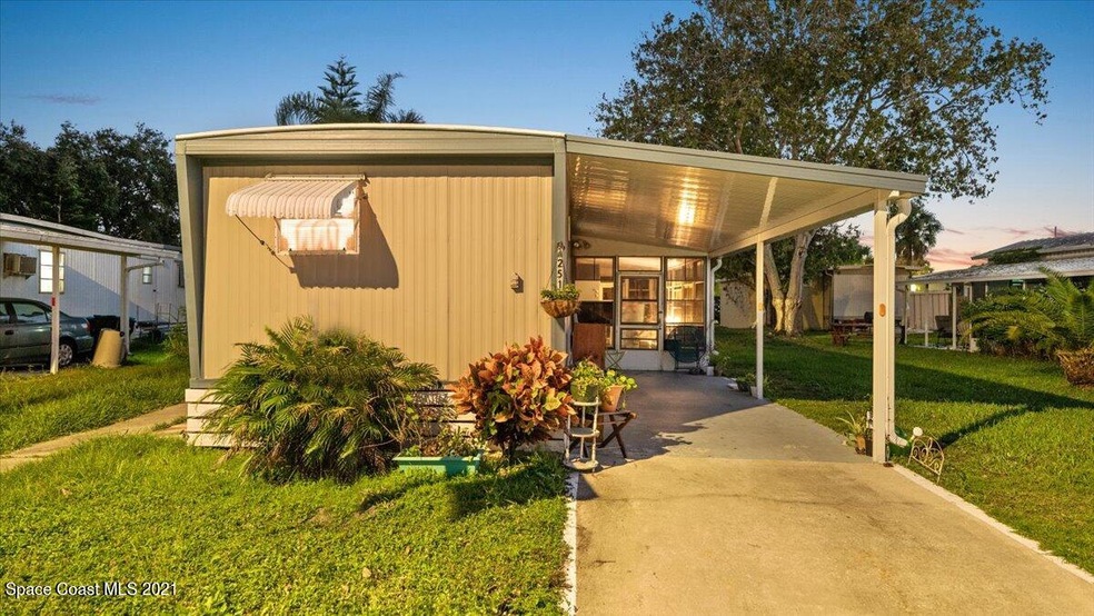 2516 Chatham Way NE, Palm Bay, FL 32905 - photo 1