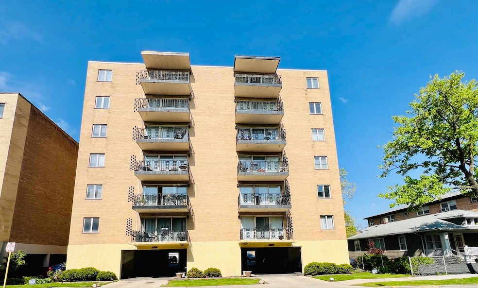 2930 N Harlem Ave unit 5D, Elmwood Park, IL 60707 - photo 1
