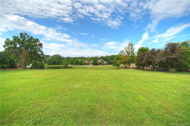Beautiful Waterfront Lot surrounded by the beauty 