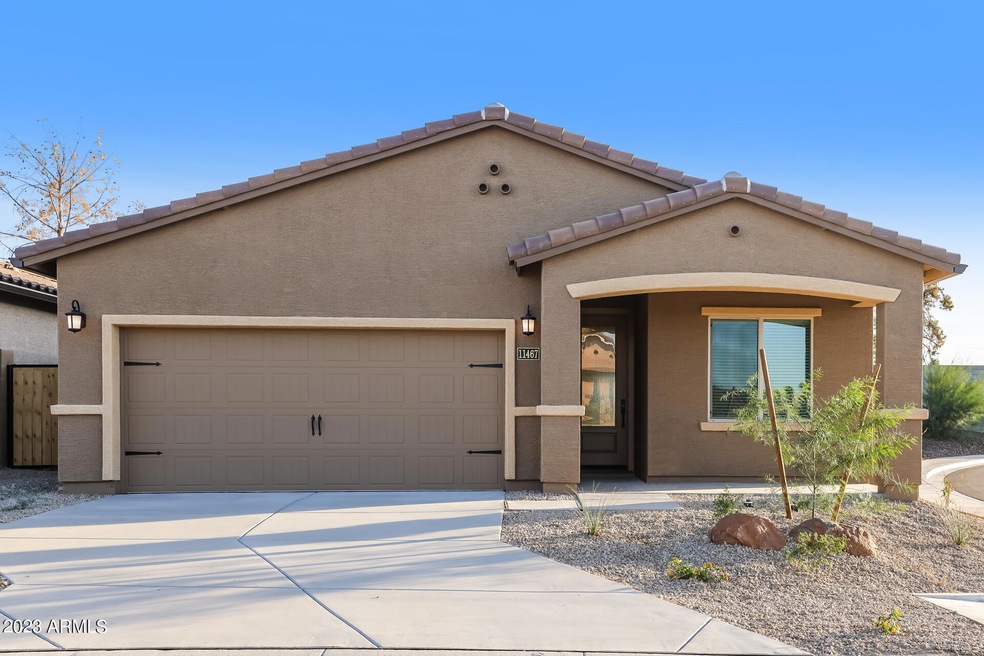 000-photo-hero-shot-13283392