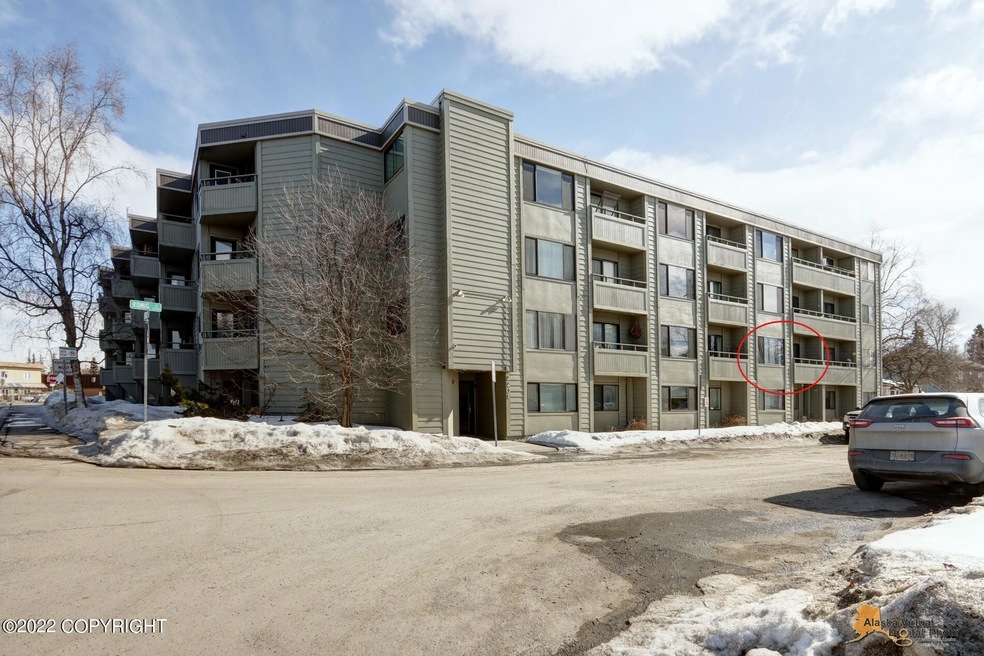 2201 Romig Place #208