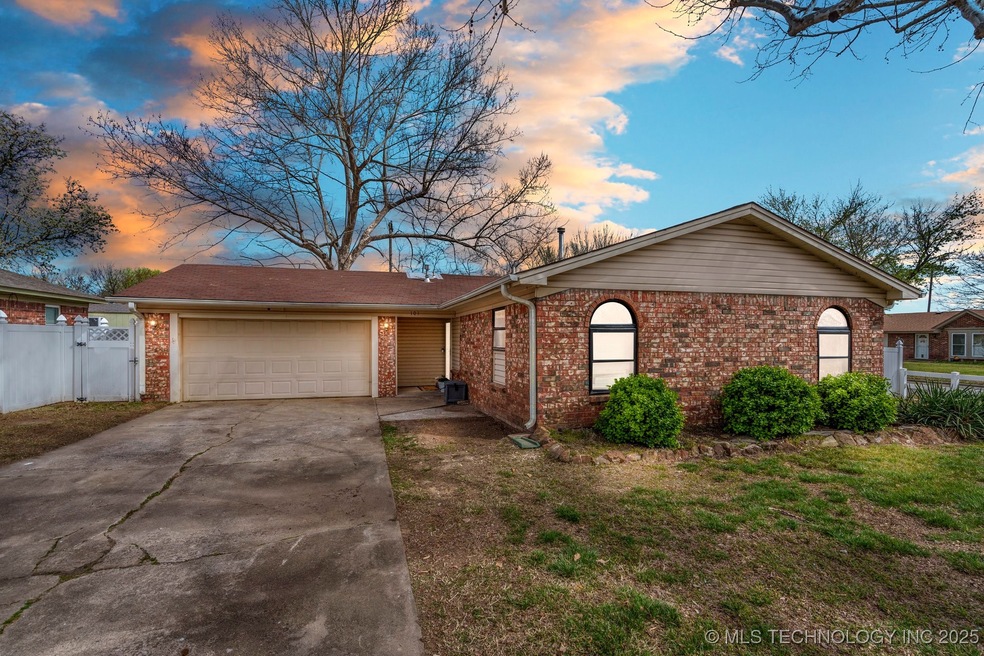 Beautiful corner lot