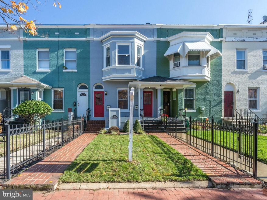 1541 3rd St NW, Washington, DC 20001 - photo 1