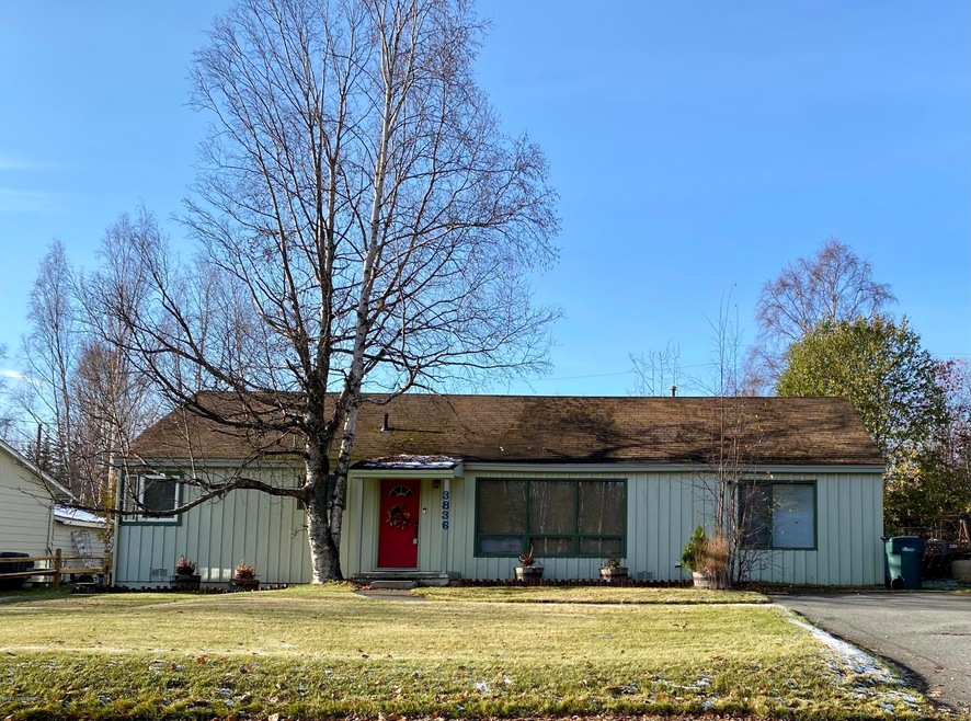 3836 Baxter Rd, Anchorage, AK 99504 - photo 1