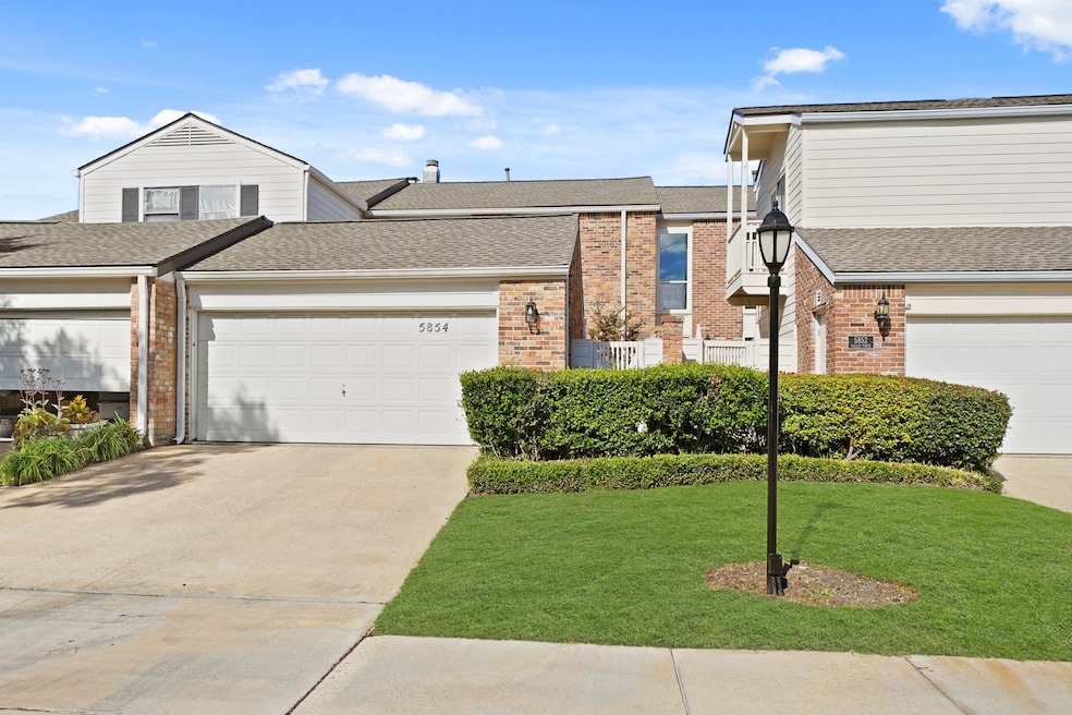 5854 Valley Forge Dr unit 146, Houston, TX 77057 - photo 1