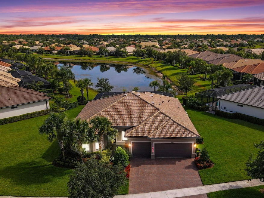 5068 Pendelton Square, Vero Beach, FL 32967 - photo 1