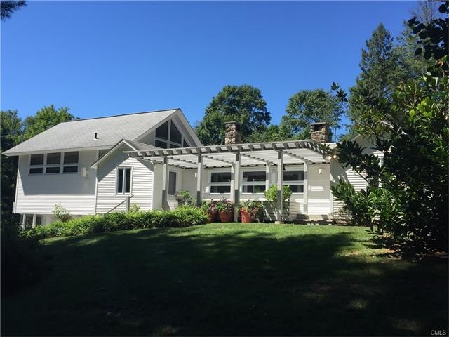 122 S Harmony Hill Rd, Pawling, NY 12564 - photo 1
