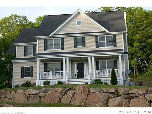 7 Hickory Ct, East Lyme, CT 06333 - photo 1