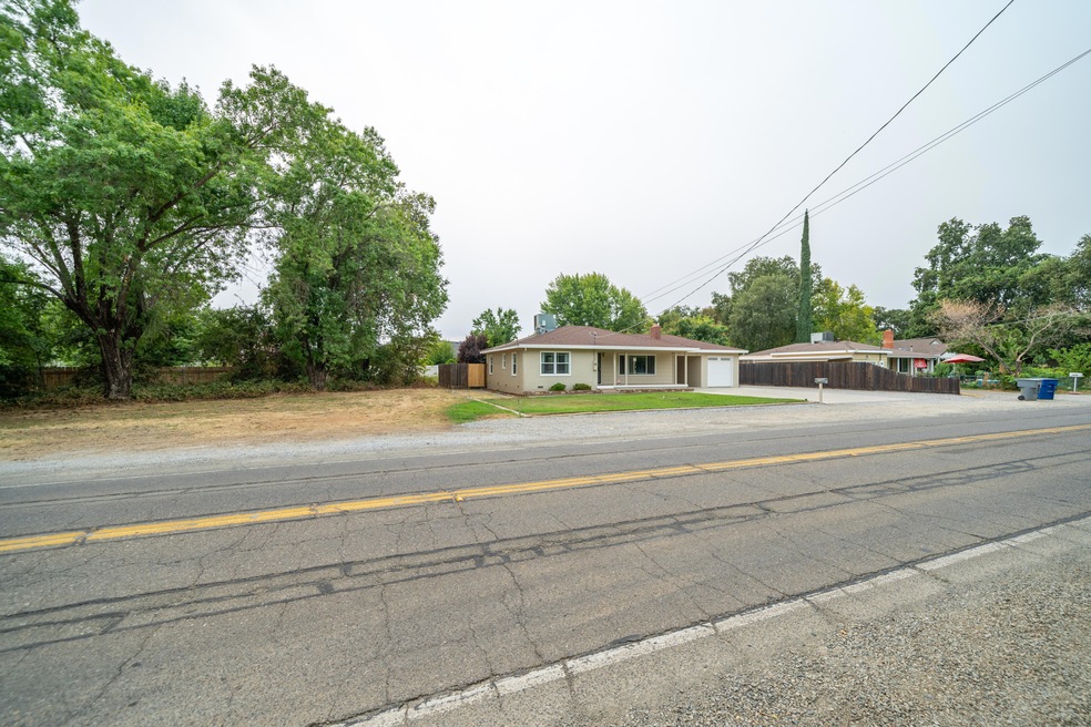 5286 East Bonnyview Rd-1