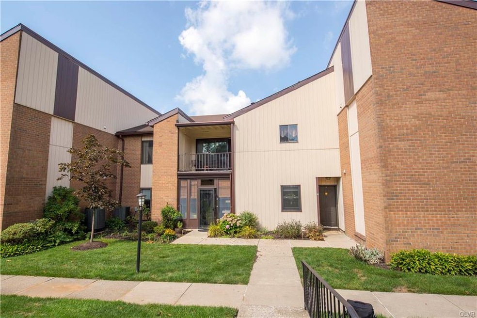 1019 Village Round, Allentown, PA 18106 - photo 1