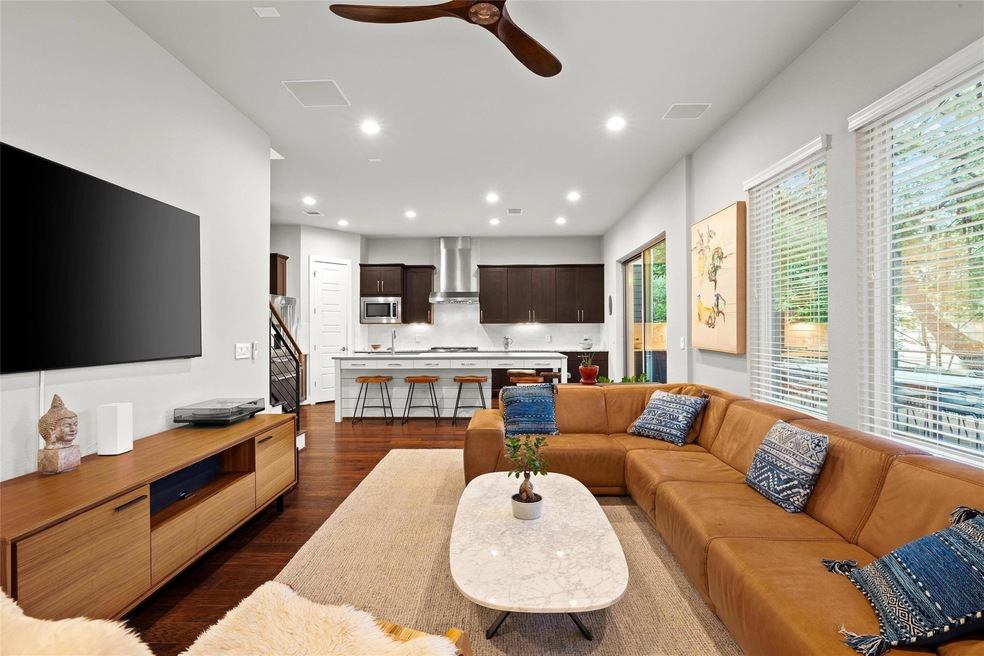 2807 Del Curto Rd unit G, Austin, TX 78704 - photo 1