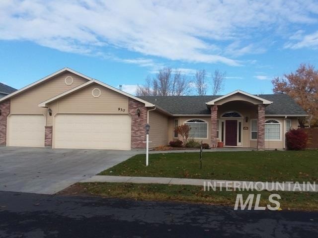 930 Muirfield Ln, Nampa, ID 83686 - photo 1
