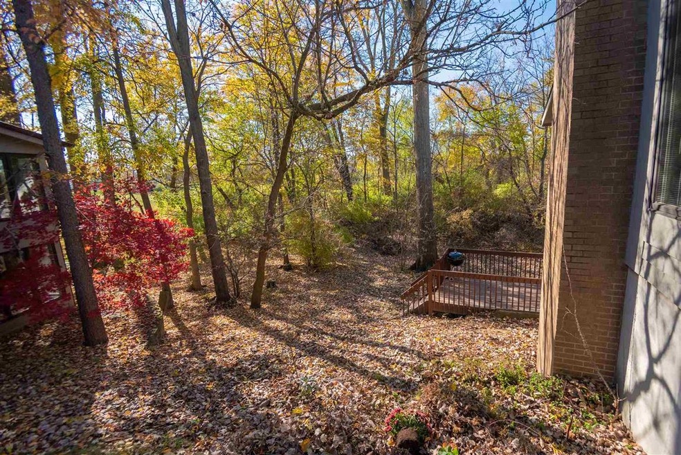 271 N Mcclellan St unit 108, Auburn, IN 46706 - photo 1