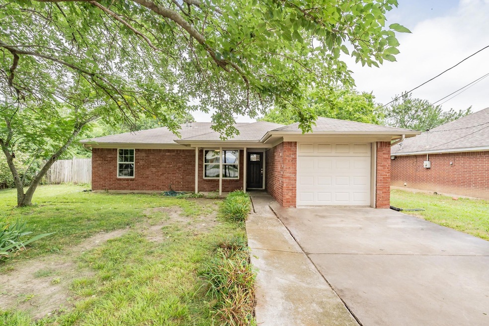 Welcome to 126 Clearman Street!