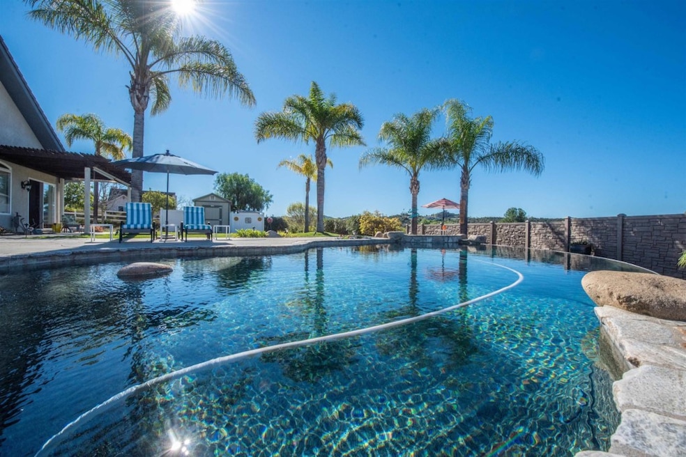 30602 Reden Ln, Valley Center, CA 92082 - photo 1