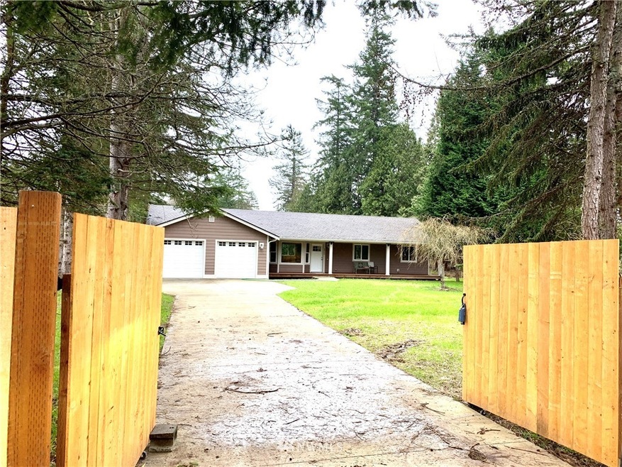 8866 Blaine Rd, Blaine, WA 98230 - photo 1