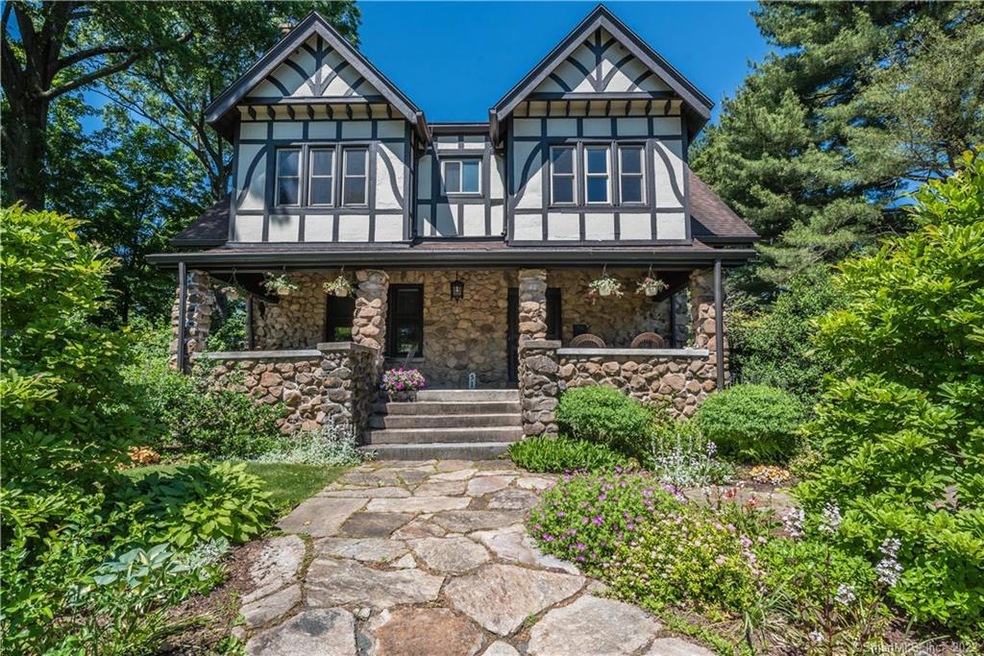 51 S Highland St, West Hartford, CT 06119 - photo 1