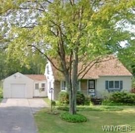 2794 Stenzel Ave, North Tonawanda, NY 14120 - photo 1