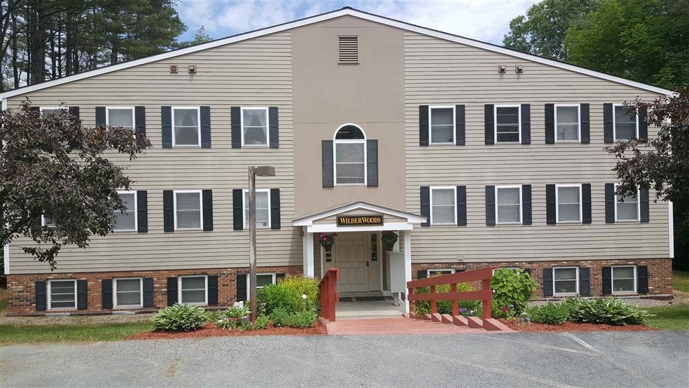 647 Bugbee St unit 1, White River Junction, VT 05001 - photo 1