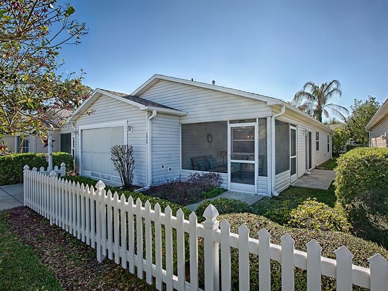 3504 Roanoke St, The Villages, FL 32162 - photo 1