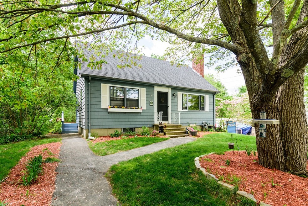 24 Dunshire Dr, North Chelmsford, MA 01863 - photo 1