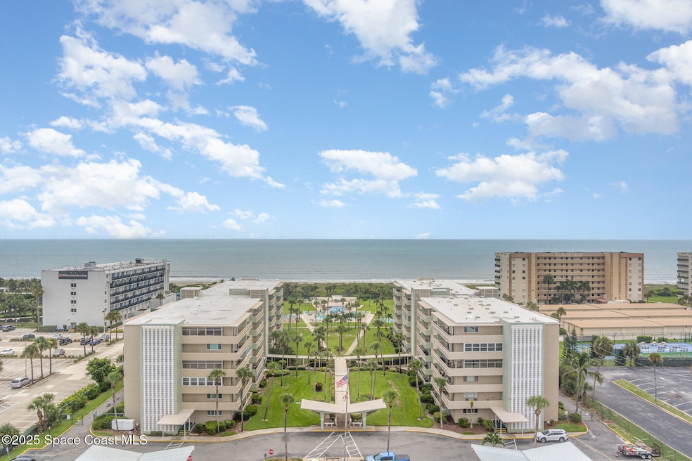 2020 N Atlantic Avenue S, 214