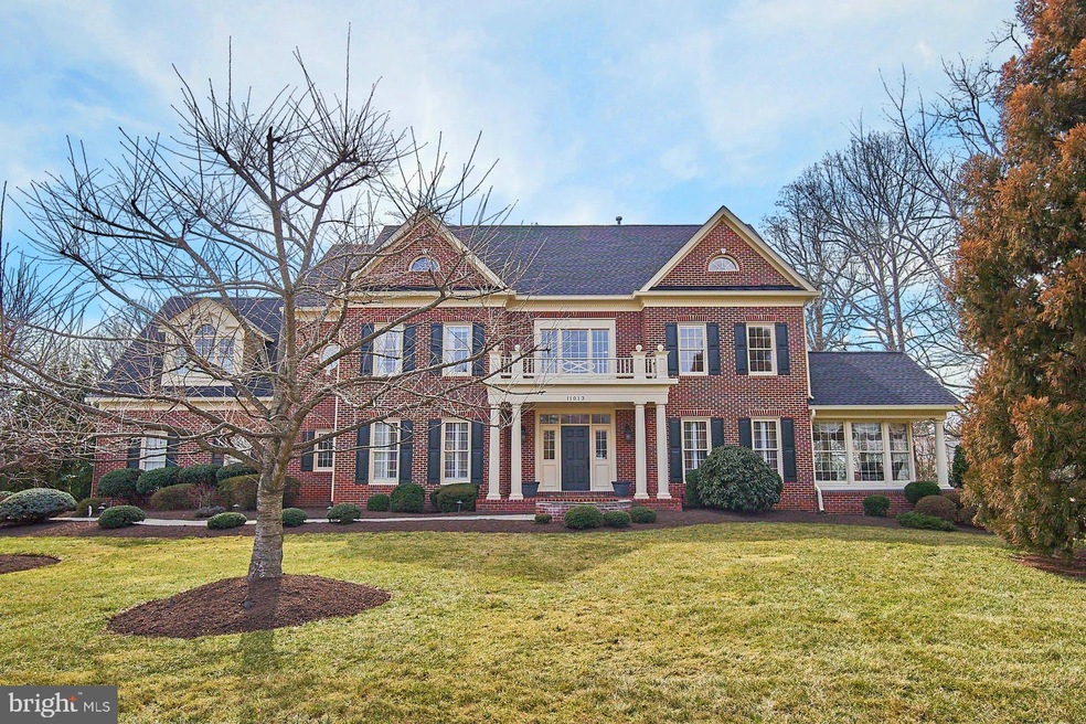 11013 Lance Ln, Oakton, VA 22124 - photo 1