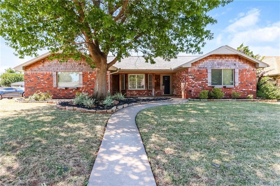 2856 NW 115th Place, Oklahoma City, OK 73120 - photo 1
