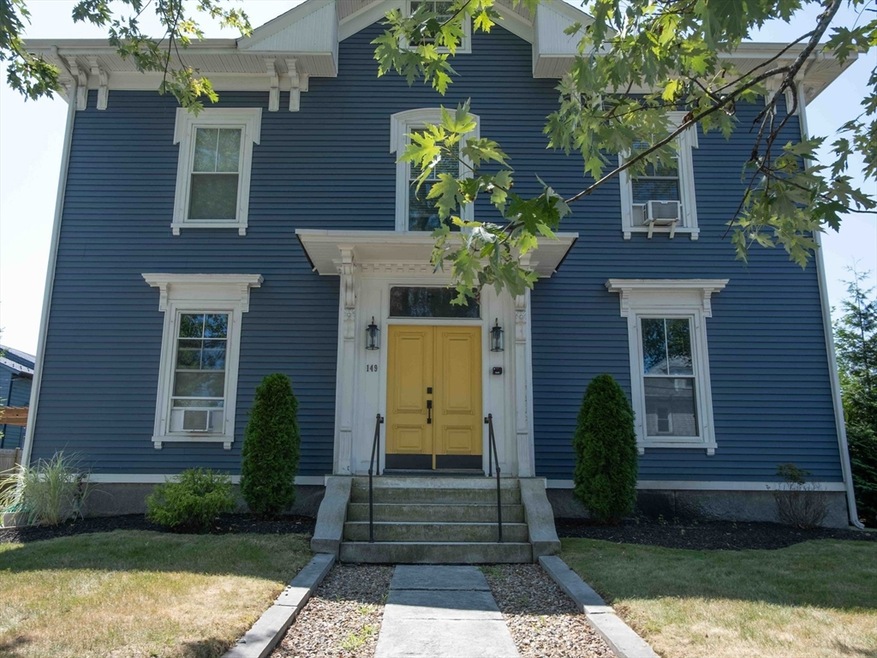 149 High St unit 3, Danvers, MA 01923 - photo 1