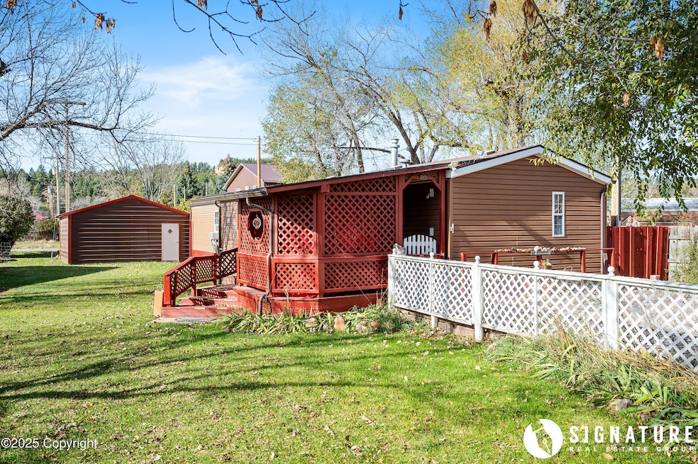 107 Park St, Hulett, WY 82720 - photo 1