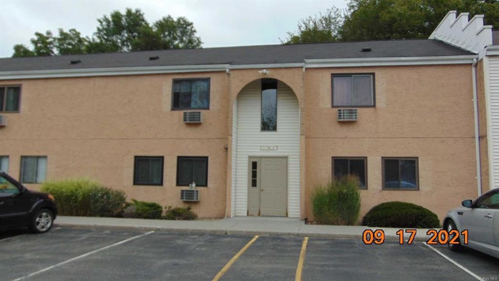 5 Scarborough Ln unit D, Wappingers Falls, NY 12590 - photo 1